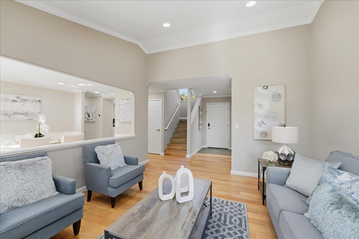 Detail Gallery Image 6 of 26 For 498 Verano Ct, San Jose,  CA 95111 - 3 Beds | 2/1 Baths