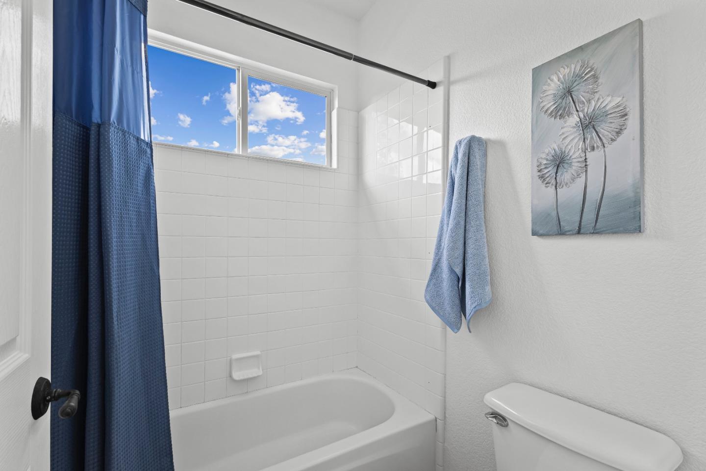 Detail Gallery Image 19 of 43 For 1482 Goshawk Ct, Gilroy,  CA 95020 - 5 Beds | 3 Baths