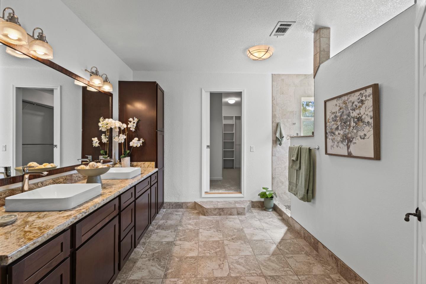 Detail Gallery Image 23 of 43 For 1482 Goshawk Ct, Gilroy,  CA 95020 - 5 Beds | 3 Baths