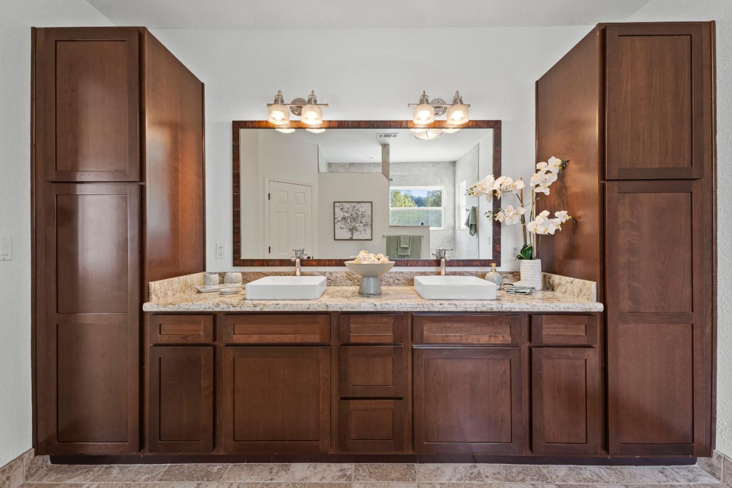 Detail Gallery Image 24 of 43 For 1482 Goshawk Ct, Gilroy,  CA 95020 - 5 Beds | 3 Baths