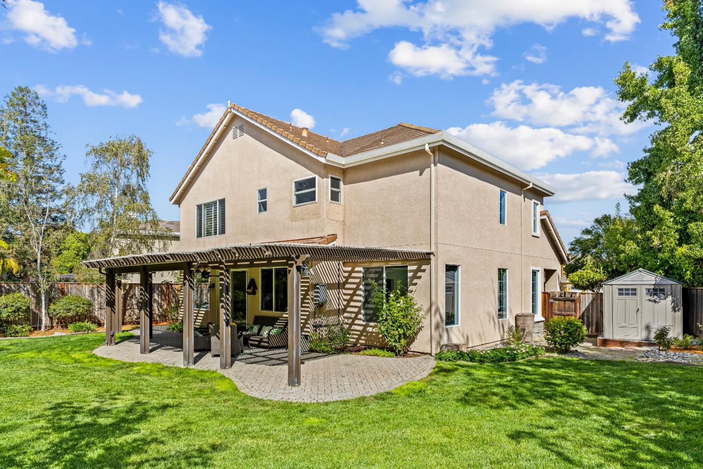 Detail Gallery Image 35 of 43 For 1482 Goshawk Ct, Gilroy,  CA 95020 - 5 Beds | 3 Baths