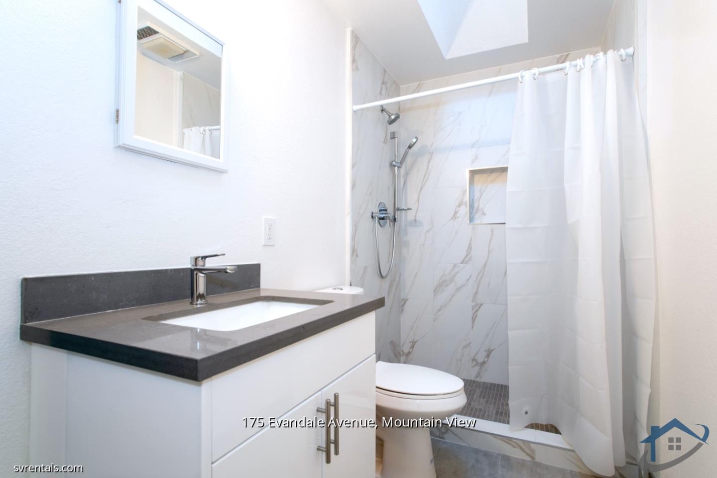 Detail Gallery Image 10 of 16 For 175 Evandale Ave #7,  Mountain View,  CA 94043 - 2 Beds | 2/1 Baths