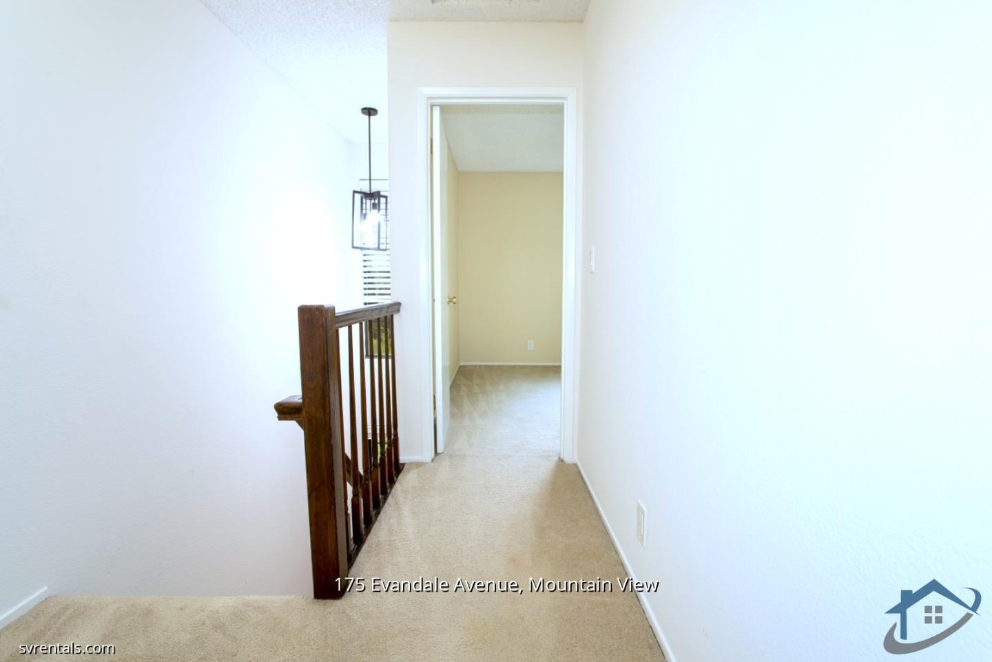 Detail Gallery Image 8 of 16 For 175 Evandale Ave #7,  Mountain View,  CA 94043 - 2 Beds | 2/1 Baths