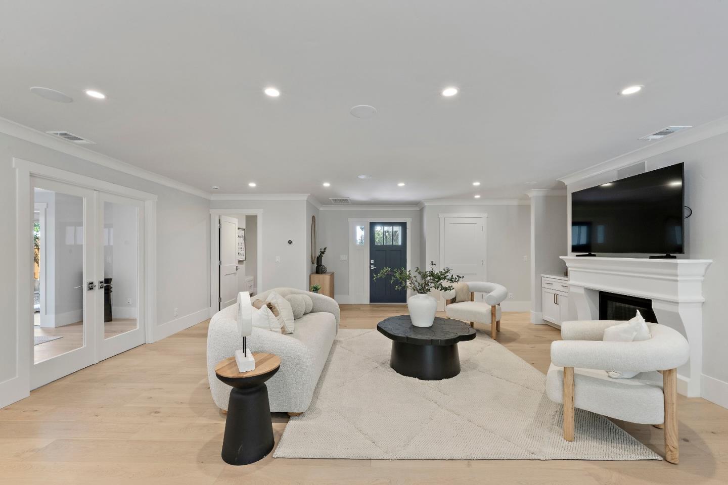 Detail Gallery Image 10 of 50 For 3513 Oxford Ct, Santa Clara,  CA 95051 - 5 Beds | 4 Baths