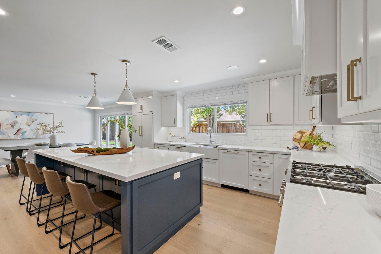 Detail Gallery Image 18 of 50 For 3513 Oxford Ct, Santa Clara,  CA 95051 - 5 Beds | 4 Baths