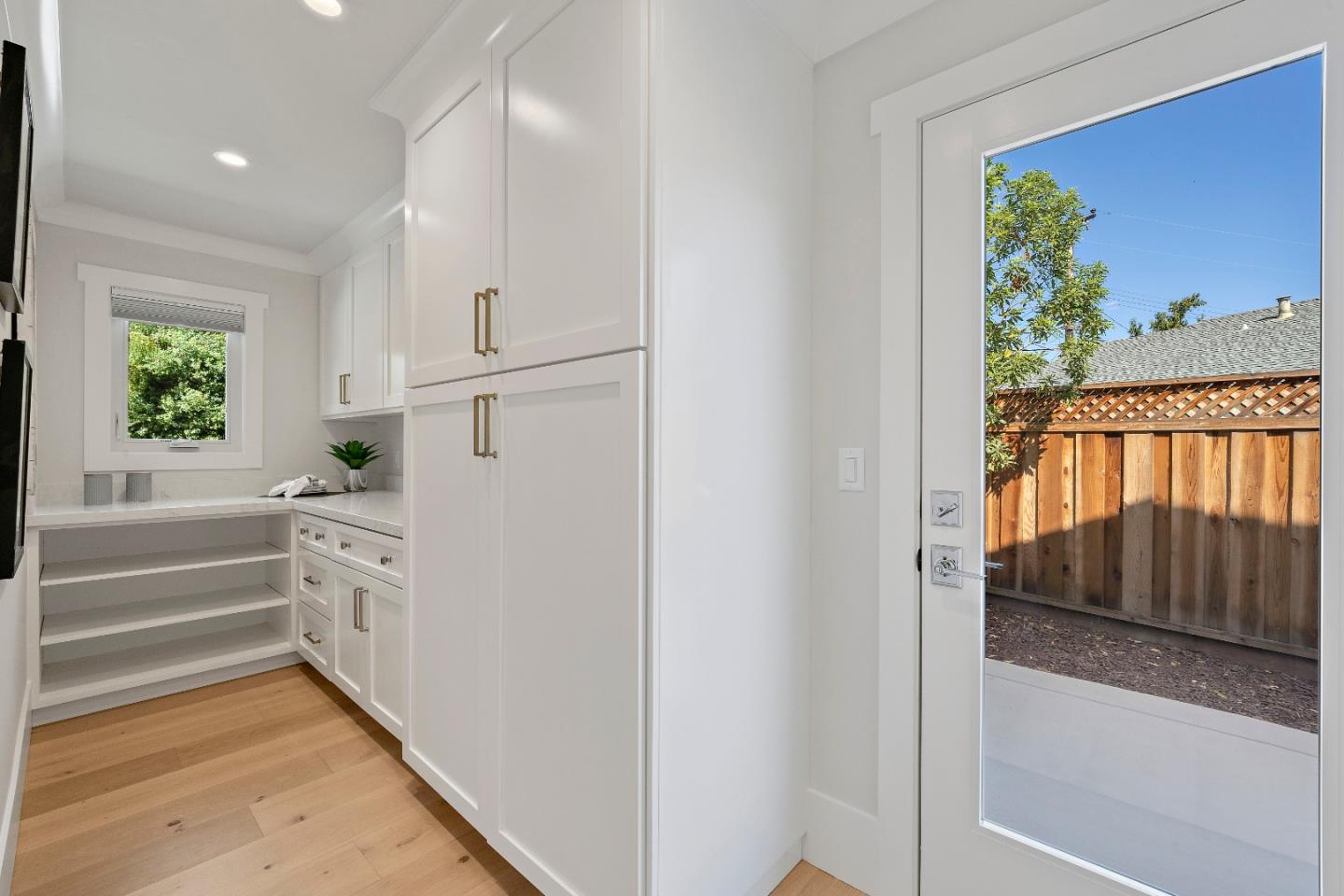 Detail Gallery Image 20 of 50 For 3513 Oxford Ct, Santa Clara,  CA 95051 - 5 Beds | 4 Baths