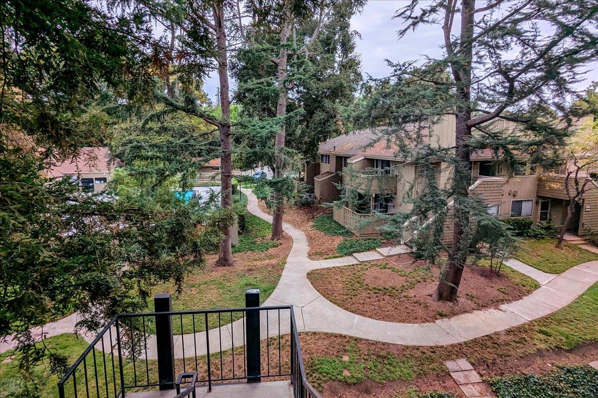 Detail Gallery Image 12 of 21 For 5586 Makati Cir, San Jose,  CA 95123 - 2 Beds | 2 Baths