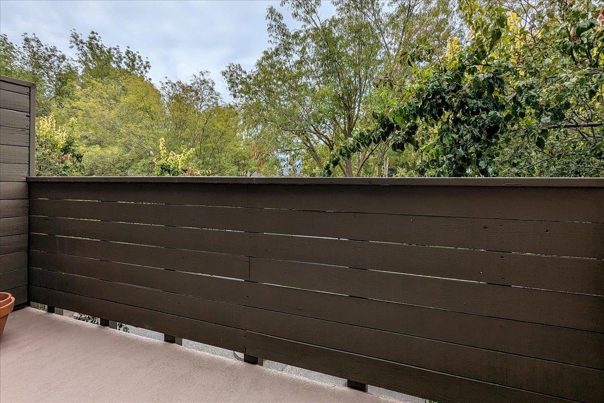 Detail Gallery Image 9 of 21 For 5586 Makati Cir, San Jose,  CA 95123 - 2 Beds | 2 Baths