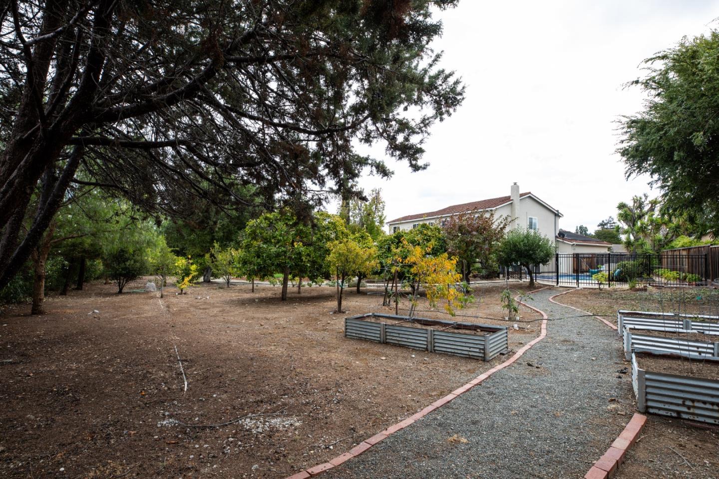 Detail Gallery Image 35 of 45 For 10715 Grapnel Pl, Cupertino,  CA 95014 - 5 Beds | 3 Baths