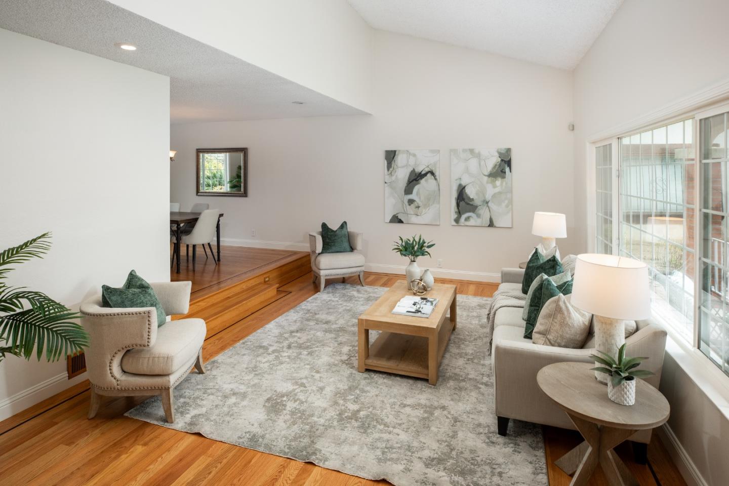 Detail Gallery Image 6 of 45 For 10715 Grapnel Pl, Cupertino,  CA 95014 - 5 Beds | 3 Baths