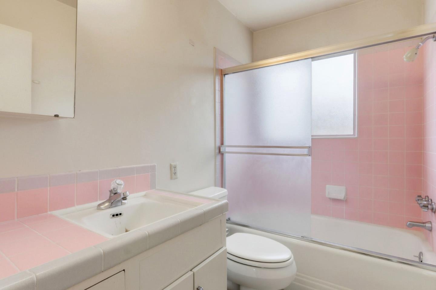 Detail Gallery Image 27 of 35 For 1694 Homestead Rd, Santa Clara,  CA 95050 - 2 Beds | 1/1 Baths