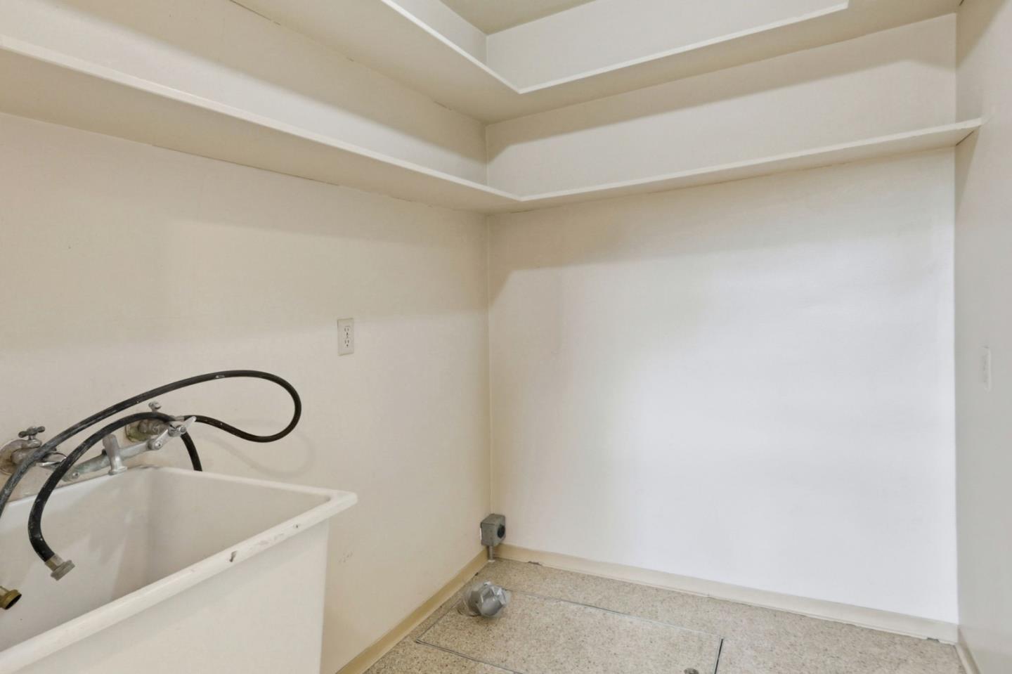 Detail Gallery Image 30 of 35 For 1694 Homestead Rd, Santa Clara,  CA 95050 - 2 Beds | 1/1 Baths