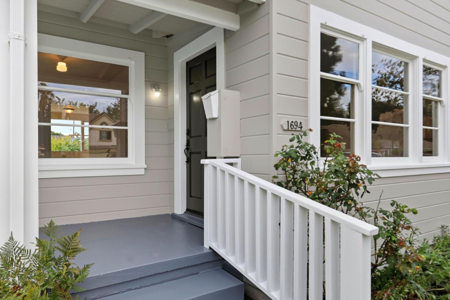 Detail Gallery Image 6 of 35 For 1694 Homestead Rd, Santa Clara,  CA 95050 - 2 Beds | 1/1 Baths