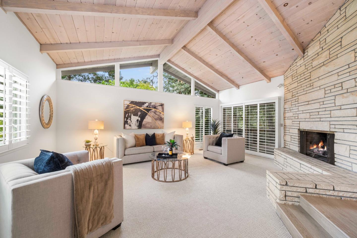 Detail Gallery Image 10 of 59 For 16325 Oakhurst Dr, Monte Sereno,  CA 95030 - 6 Beds | 3 Baths