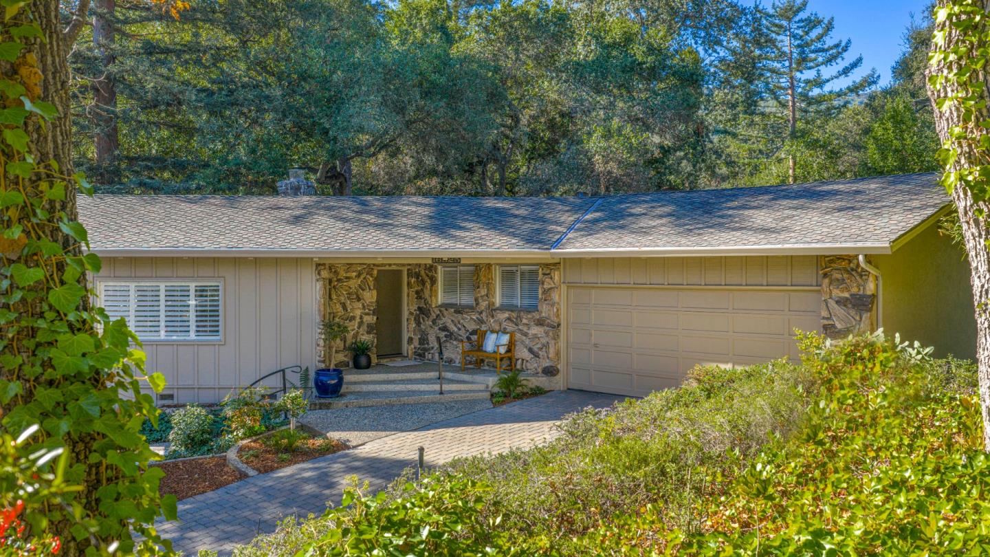 Detail Gallery Image 2 of 59 For 16325 Oakhurst Dr, Monte Sereno,  CA 95030 - 6 Beds | 3 Baths