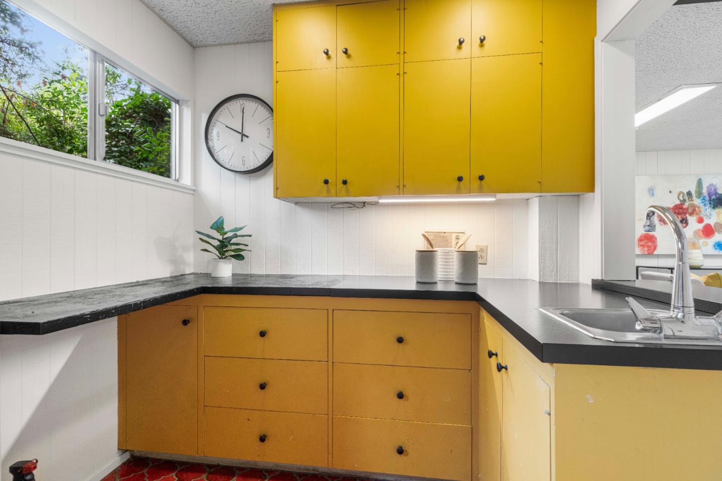 Detail Gallery Image 45 of 59 For 16325 Oakhurst Dr, Monte Sereno,  CA 95030 - 6 Beds | 3 Baths