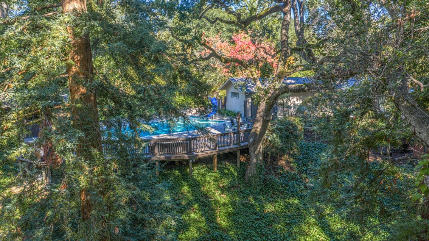 Detail Gallery Image 58 of 59 For 16325 Oakhurst Dr, Monte Sereno,  CA 95030 - 6 Beds | 3 Baths