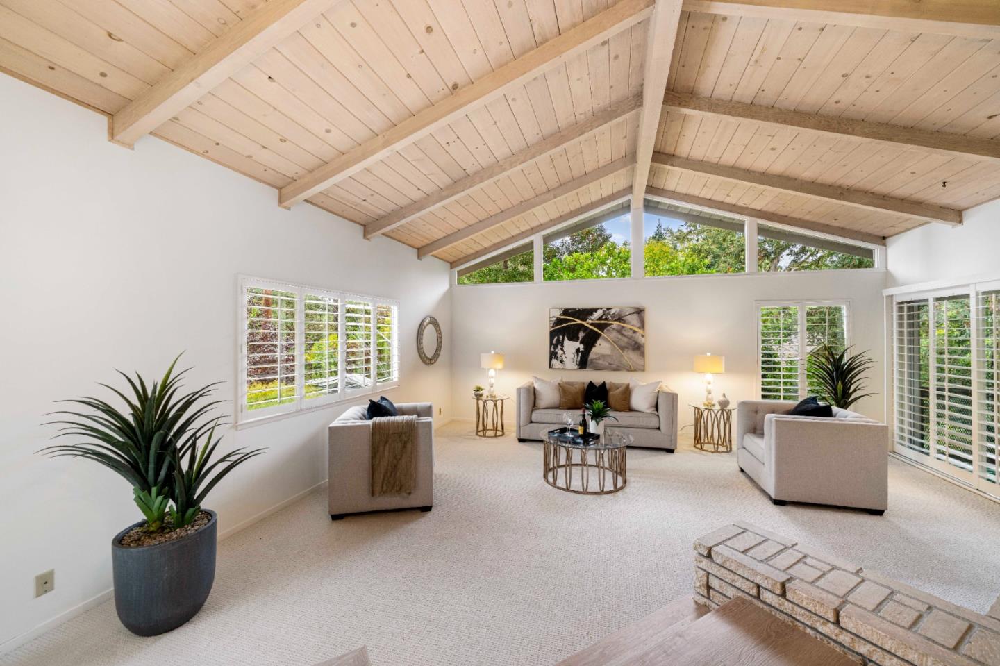 Detail Gallery Image 7 of 59 For 16325 Oakhurst Dr, Monte Sereno,  CA 95030 - 6 Beds | 3 Baths