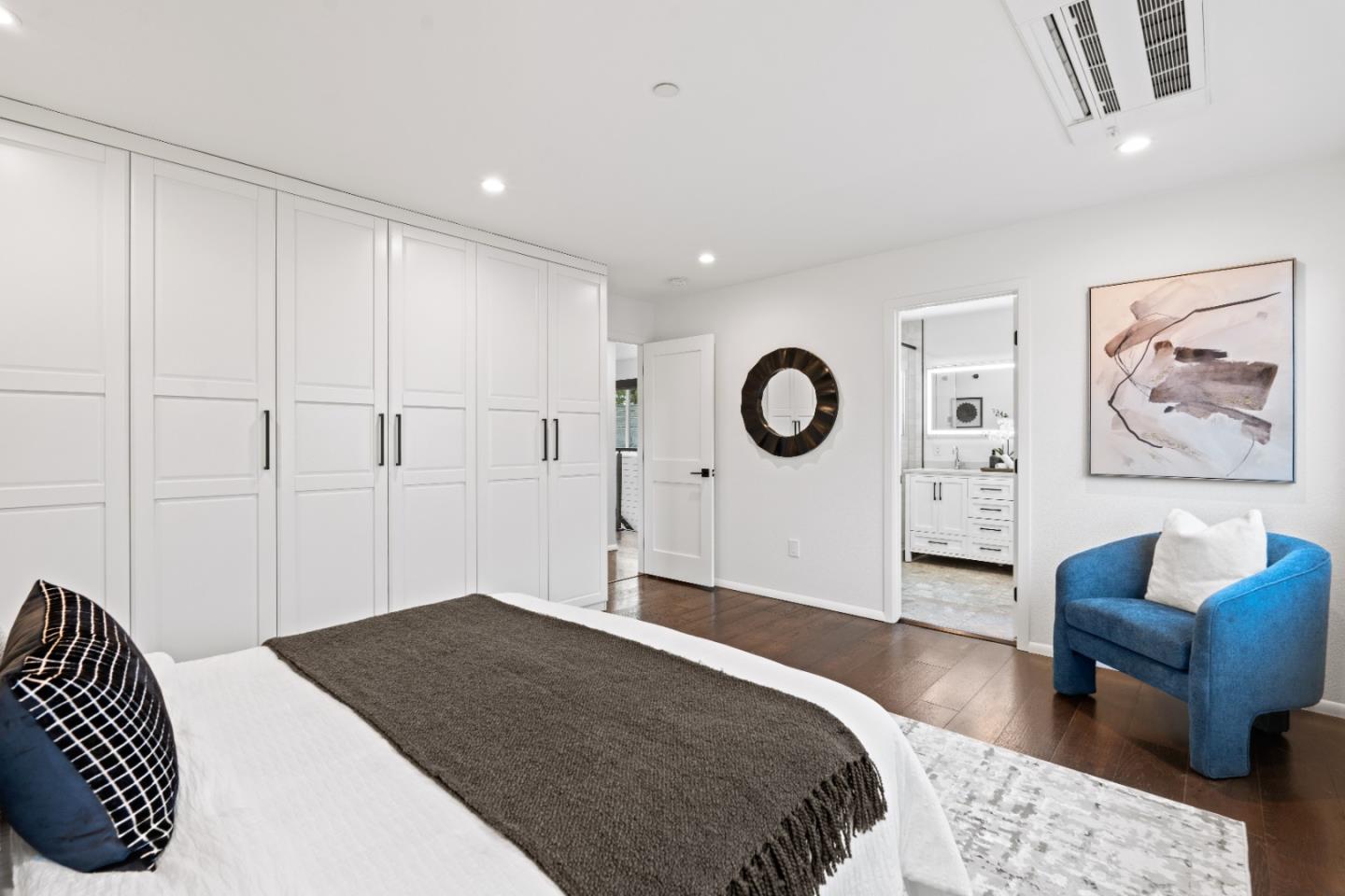 Detail Gallery Image 10 of 27 For 195 Sunnyside Ave, Campbell,  CA 95008 - 4 Beds | 3 Baths