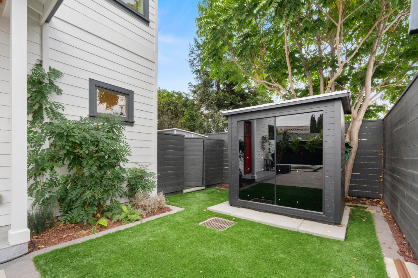 Detail Gallery Image 20 of 27 For 195 Sunnyside Ave, Campbell,  CA 95008 - 4 Beds | 3 Baths