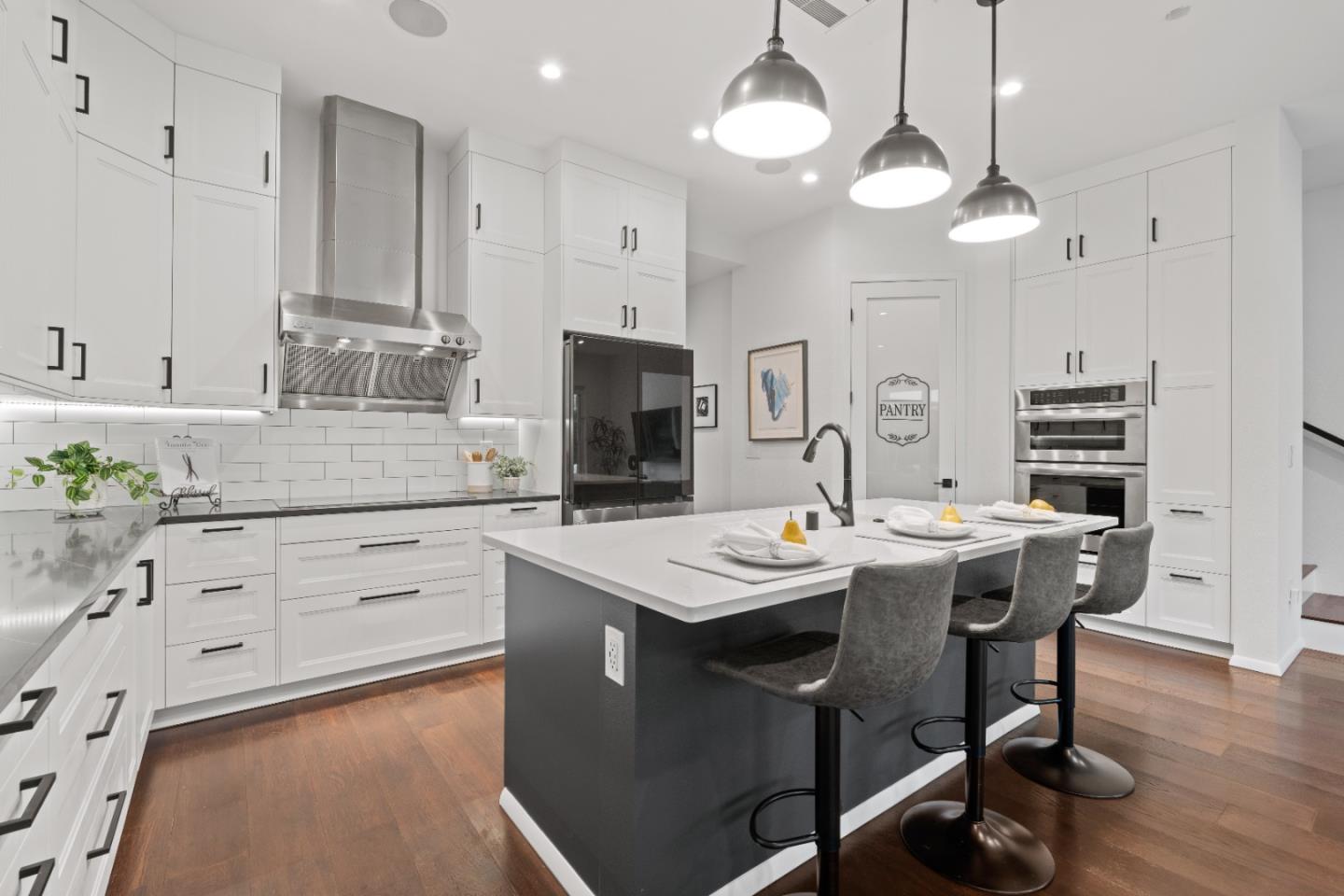 Detail Gallery Image 6 of 27 For 195 Sunnyside Ave, Campbell,  CA 95008 - 4 Beds | 3 Baths