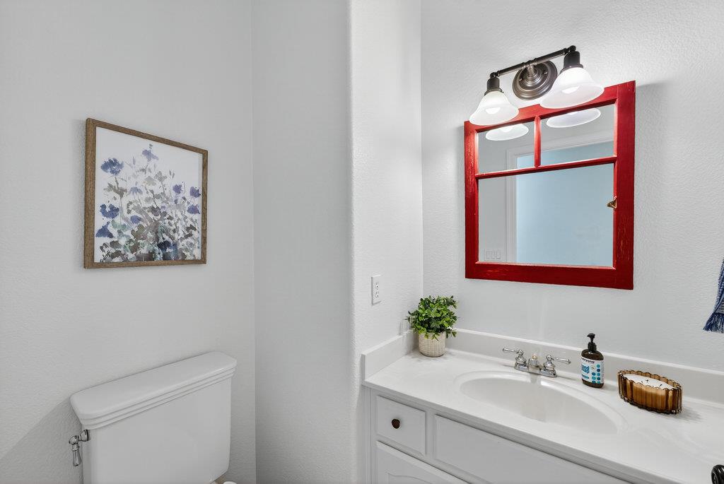 Detail Gallery Image 27 of 60 For 217 Augusta Ln, Aptos,  CA 95003 - 4 Beds | 2/1 Baths