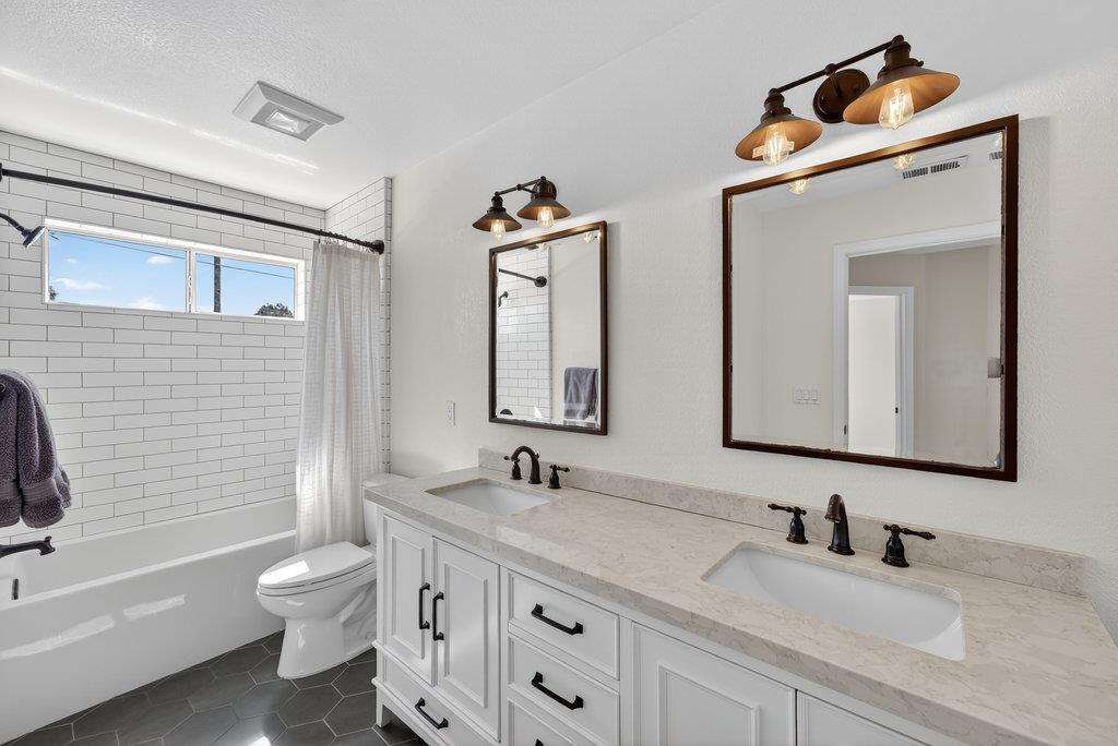 Detail Gallery Image 40 of 60 For 217 Augusta Ln, Aptos,  CA 95003 - 4 Beds | 2/1 Baths