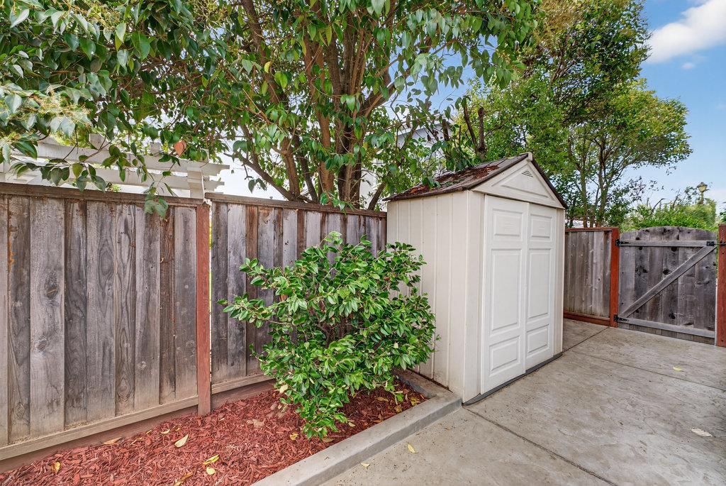 Detail Gallery Image 51 of 60 For 217 Augusta Ln, Aptos,  CA 95003 - 4 Beds | 2/1 Baths