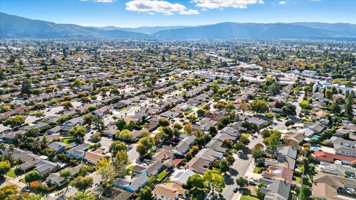 Detail Gallery Image 46 of 46 For 1959 Schrader Dr, San Jose,  CA 95124 - 3 Beds | 2 Baths