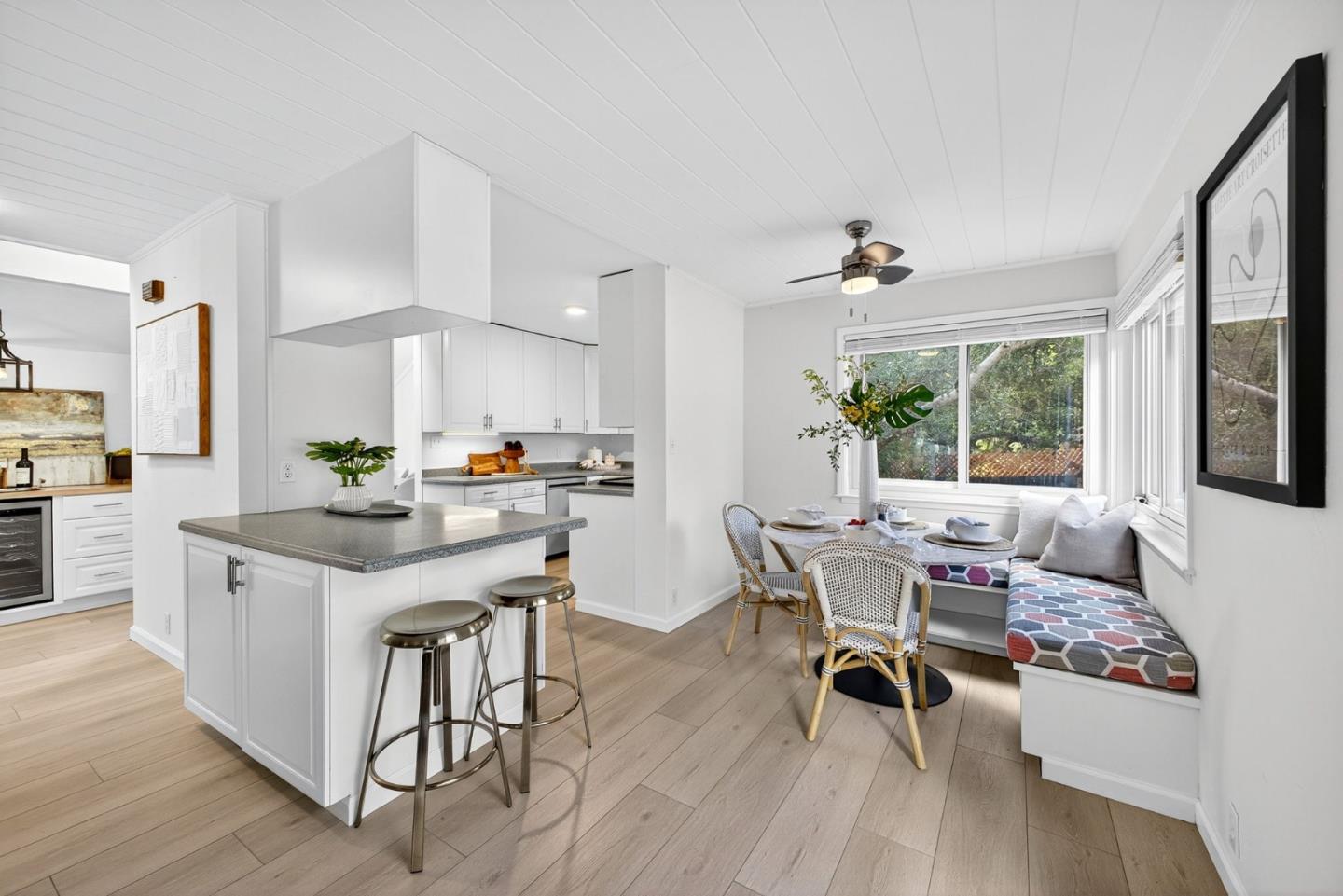 Detail Gallery Image 16 of 53 For 3988 Jefferson Ave, Redwood City,  CA 94062 - 3 Beds | 3 Baths