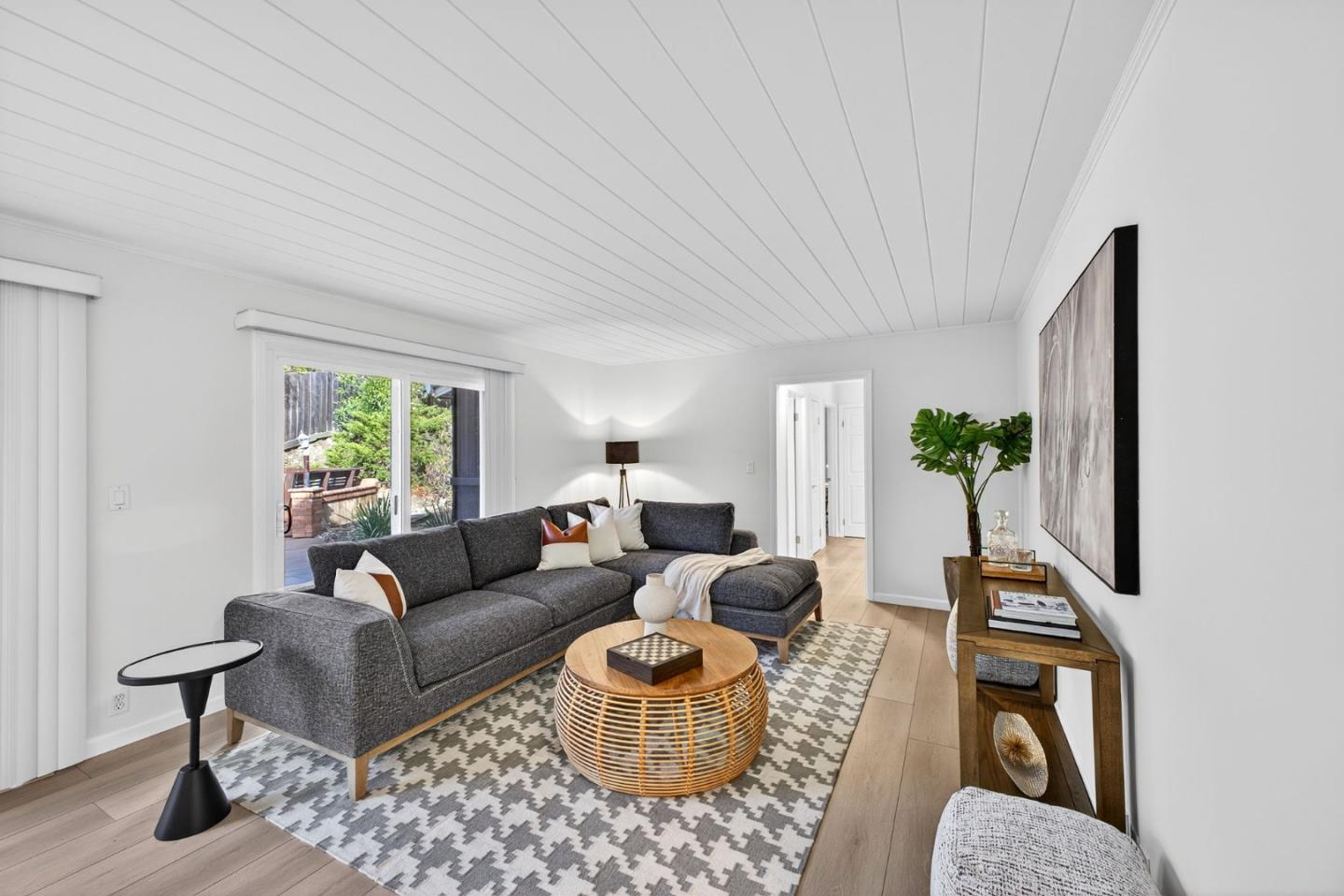 Detail Gallery Image 18 of 53 For 3988 Jefferson Ave, Redwood City,  CA 94062 - 3 Beds | 3 Baths