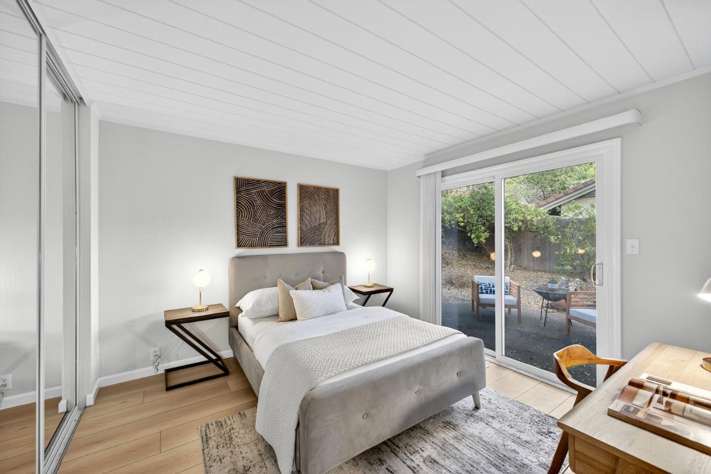 Detail Gallery Image 25 of 53 For 3988 Jefferson Ave, Redwood City,  CA 94062 - 3 Beds | 3 Baths