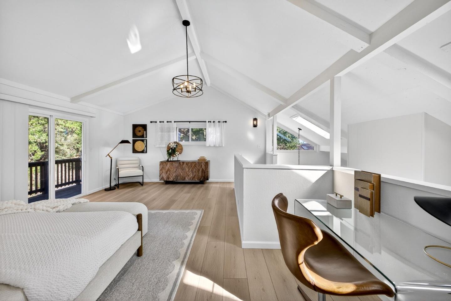 Detail Gallery Image 33 of 53 For 3988 Jefferson Ave, Redwood City,  CA 94062 - 3 Beds | 3 Baths