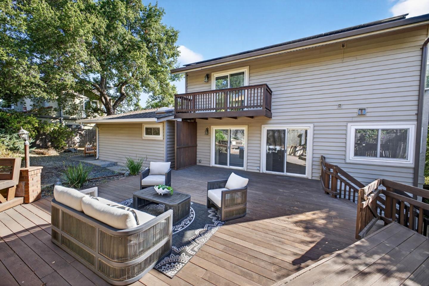 Detail Gallery Image 39 of 53 For 3988 Jefferson Ave, Redwood City,  CA 94062 - 3 Beds | 3 Baths