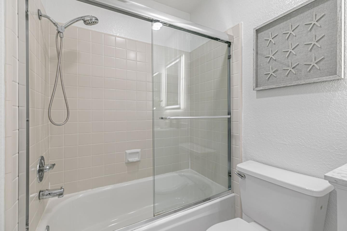 Detail Gallery Image 35 of 54 For 926 La Mesa Ter #E,  Sunnyvale,  CA 94086 - 4 Beds | 2/1 Baths
