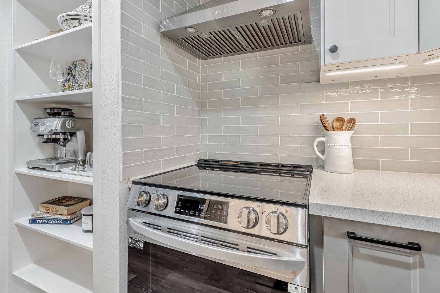 Detail Gallery Image 6 of 34 For 3328 Kimber Ct #21,  San Jose,  CA 95124 - 2 Beds | 1 Baths