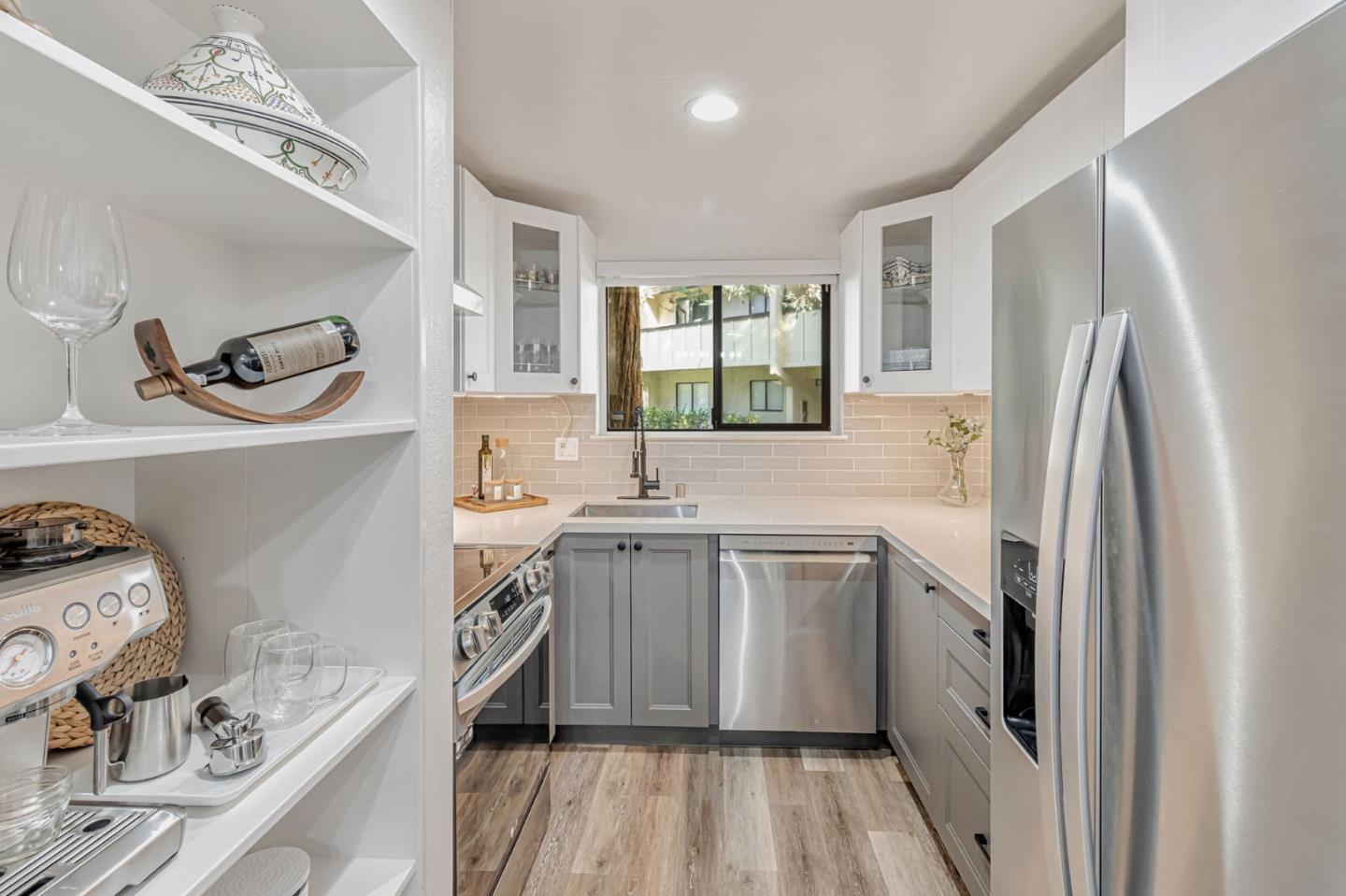 Detail Gallery Image 9 of 34 For 3328 Kimber Ct #21,  San Jose,  CA 95124 - 2 Beds | 1 Baths