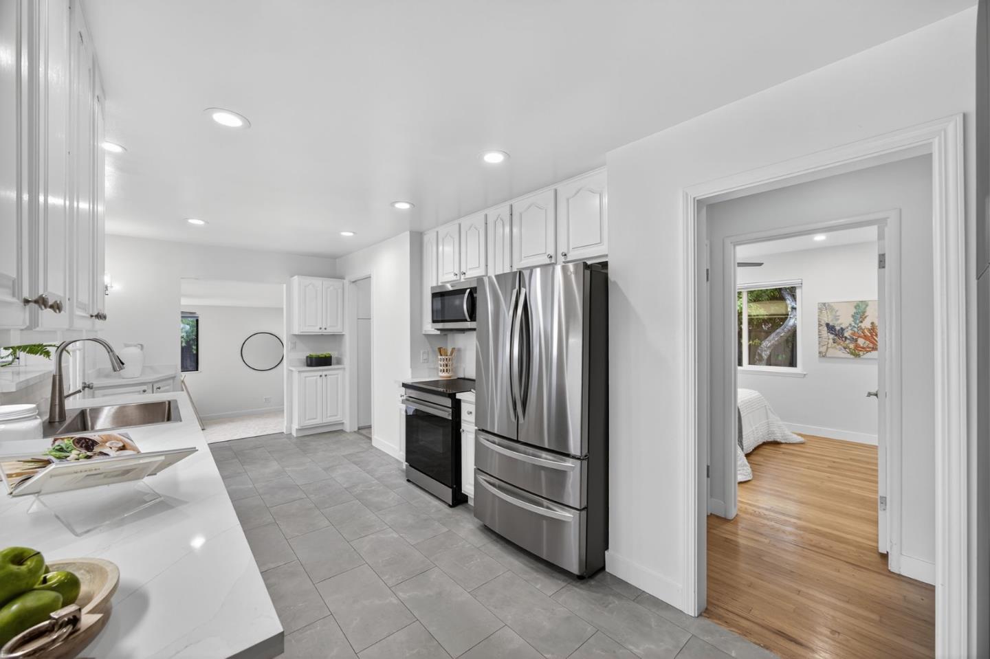 Detail Gallery Image 11 of 42 For 866 Stonehurst Way, Campbell,  CA 95008 - 3 Beds | 2 Baths