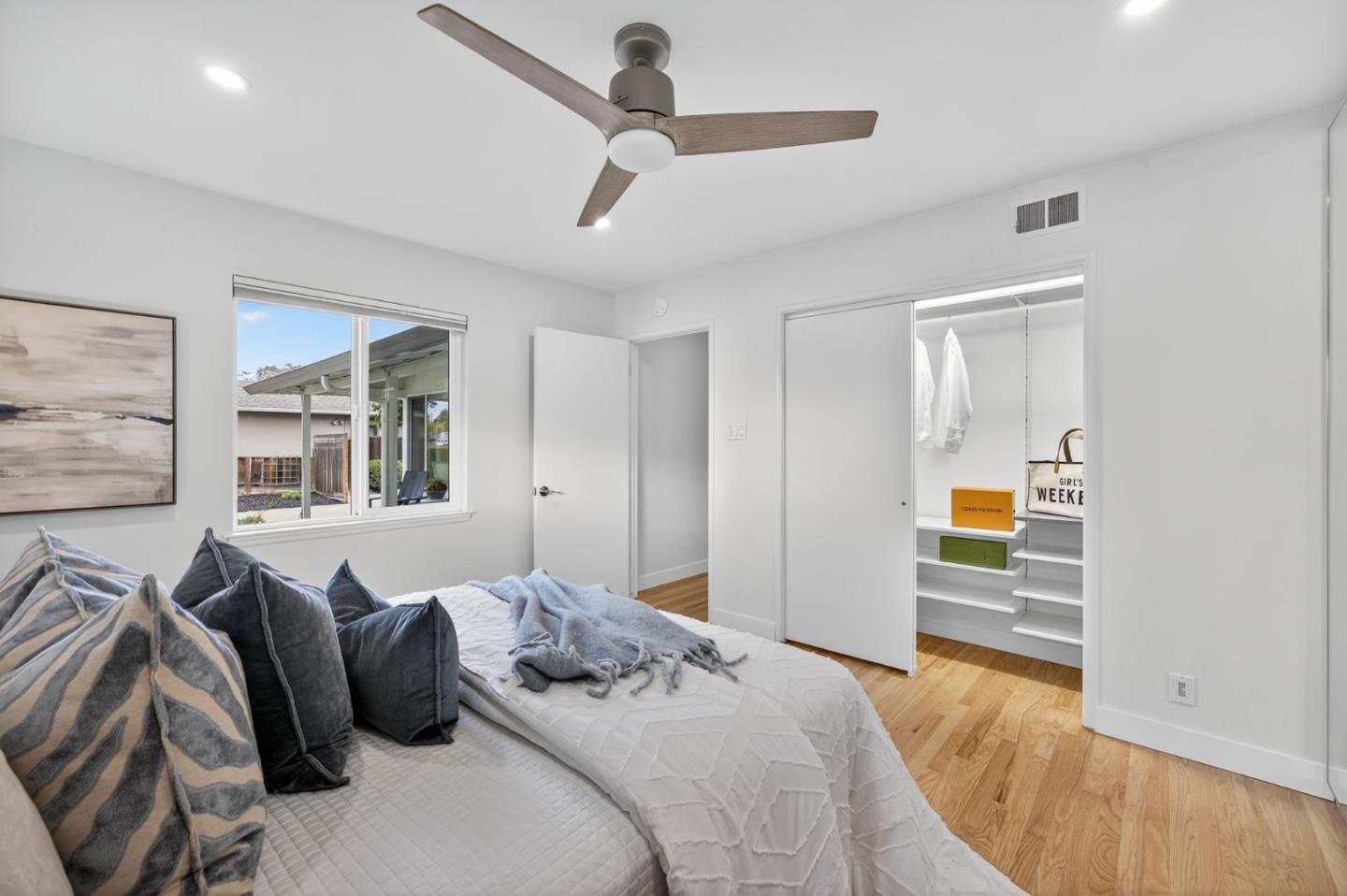 Detail Gallery Image 21 of 42 For 866 Stonehurst Way, Campbell,  CA 95008 - 3 Beds | 2 Baths