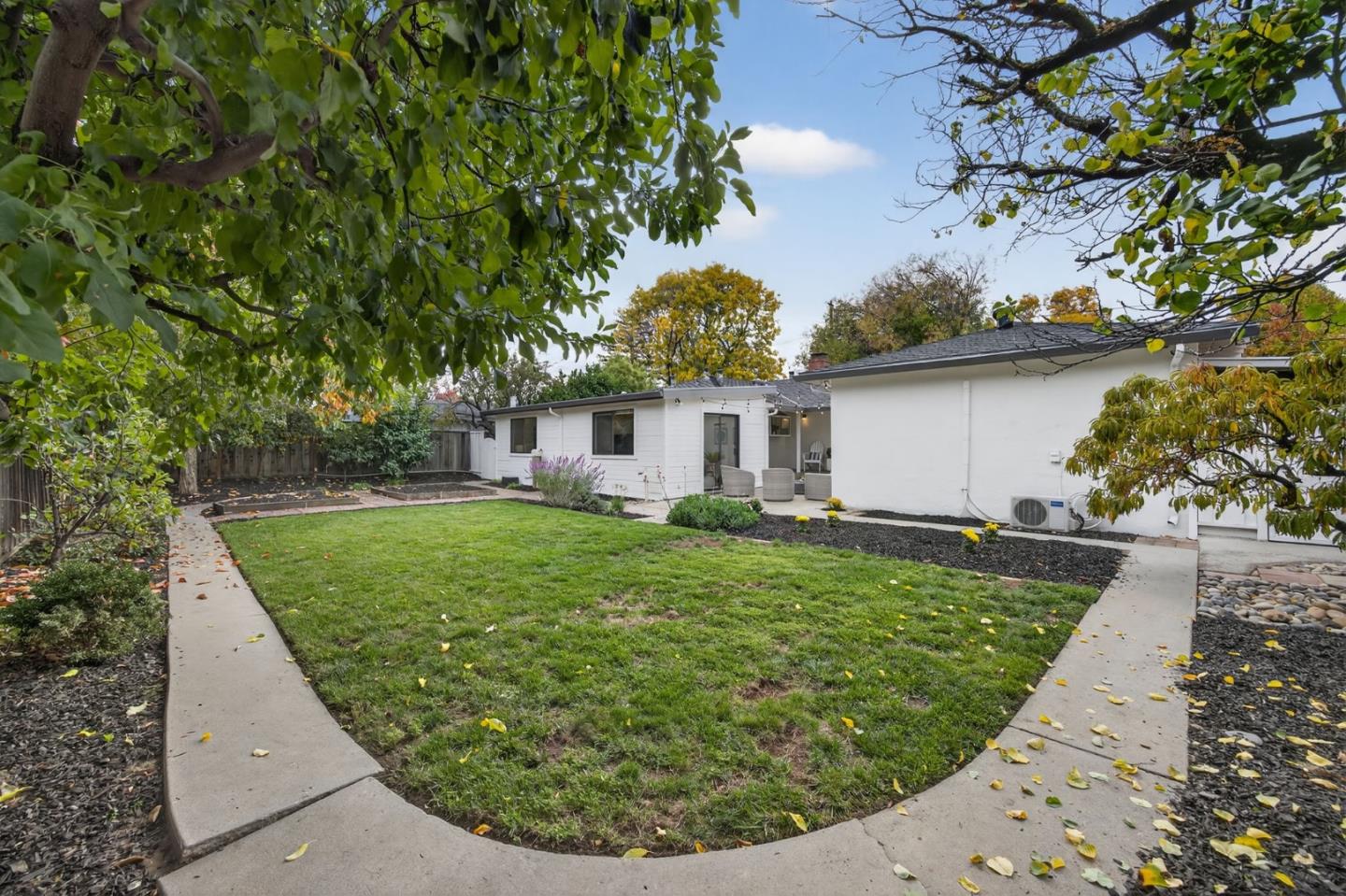 Detail Gallery Image 37 of 42 For 866 Stonehurst Way, Campbell,  CA 95008 - 3 Beds | 2 Baths