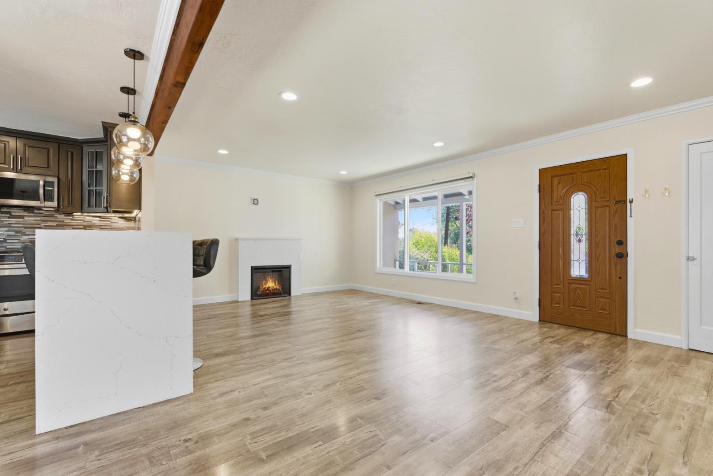 Detail Gallery Image 12 of 39 For 16108 Berkshire Dr, San Leandro,  CA 94578 - 2 Beds | 1 Baths