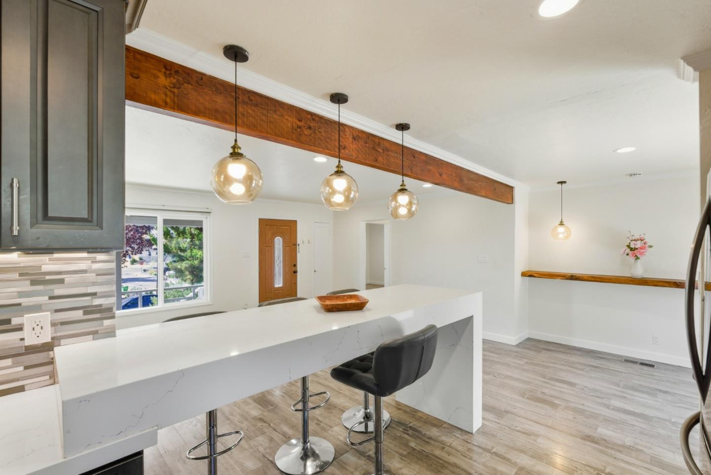 Detail Gallery Image 18 of 39 For 16108 Berkshire Dr, San Leandro,  CA 94578 - 2 Beds | 1 Baths