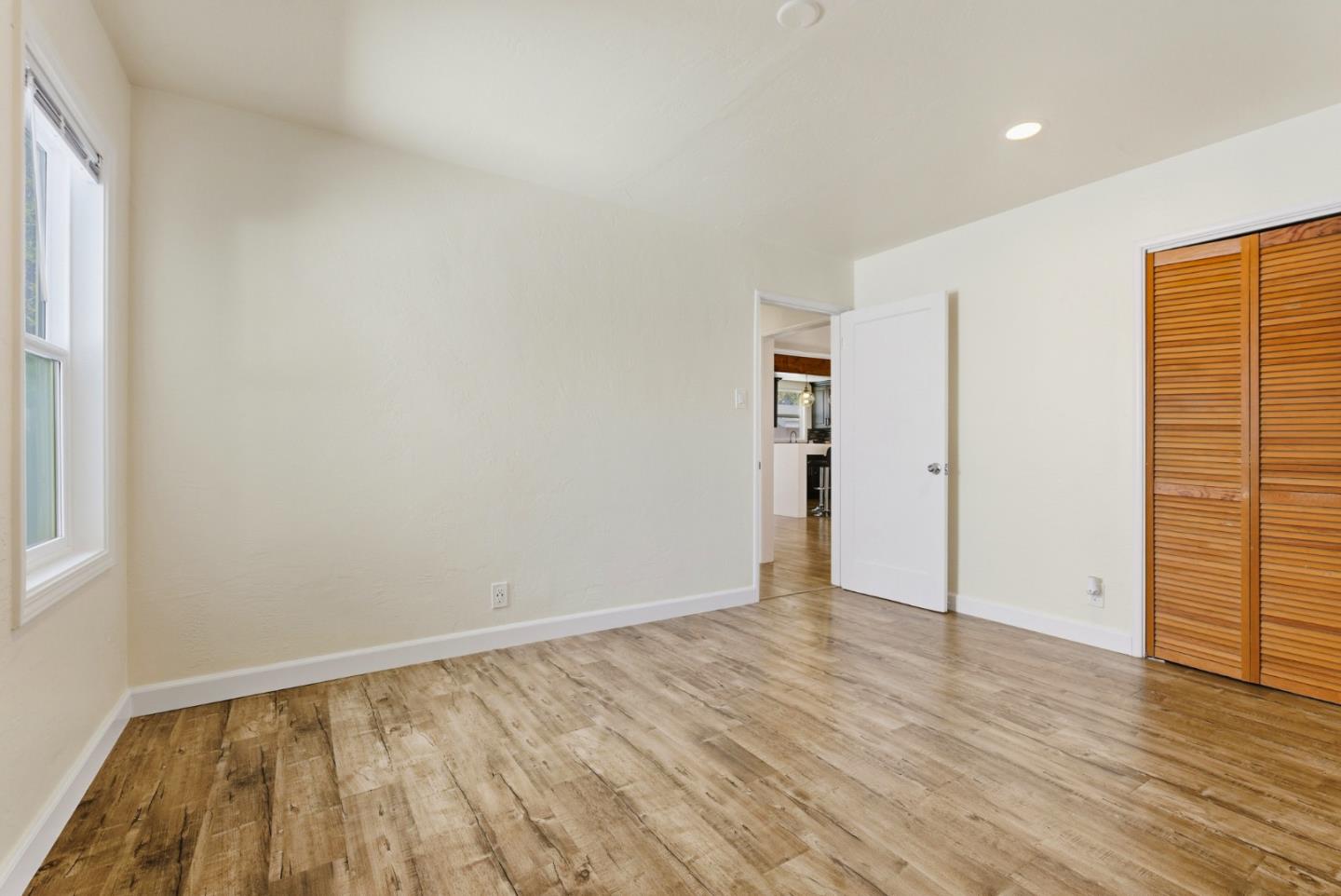 Detail Gallery Image 23 of 39 For 16108 Berkshire Dr, San Leandro,  CA 94578 - 2 Beds | 1 Baths