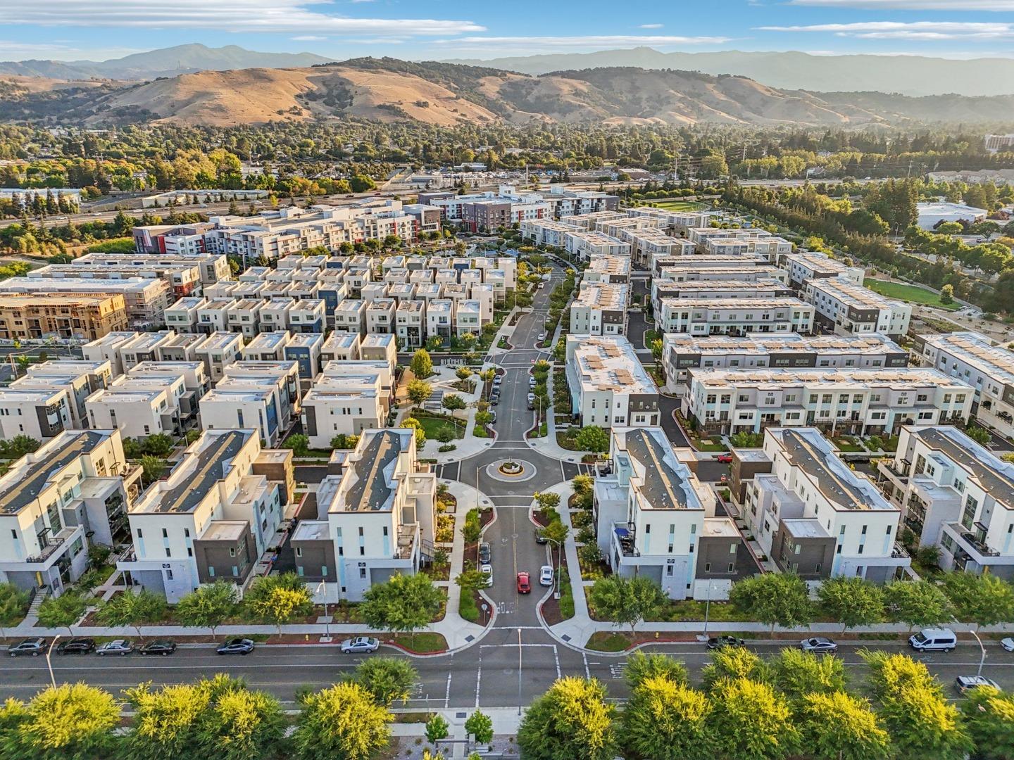 Detail Gallery Image 30 of 32 For 6806 Chroma Ct, San Jose,  CA 95119 - 3 Beds | 3 Baths