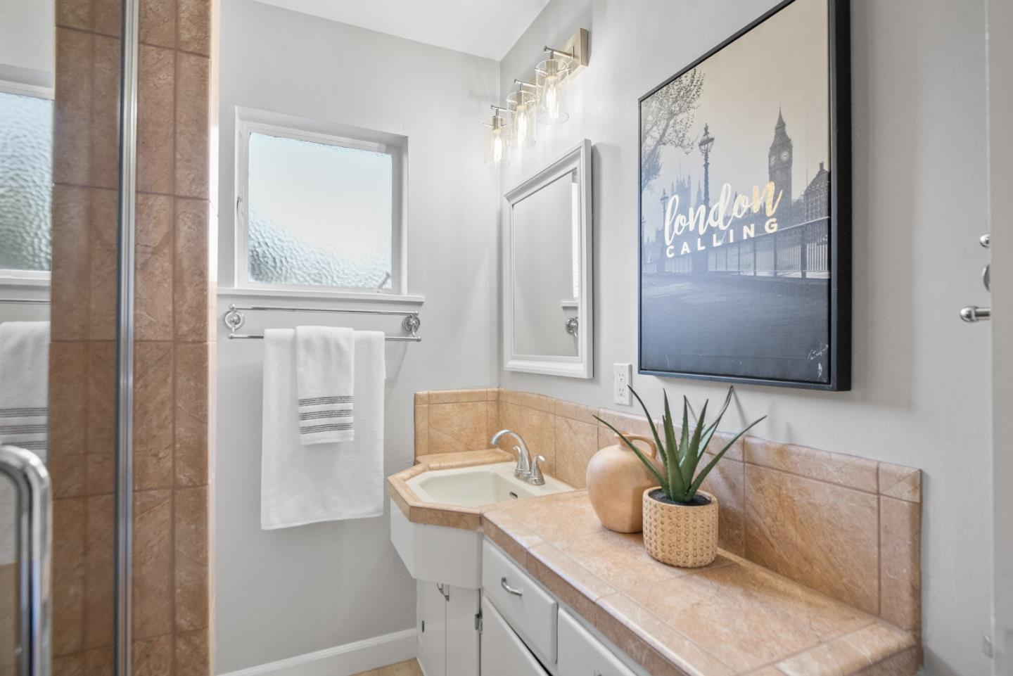 Detail Gallery Image 15 of 44 For 1494-1496 Meridian Ave, San Jose,  CA 95125 - – Beds | – Baths