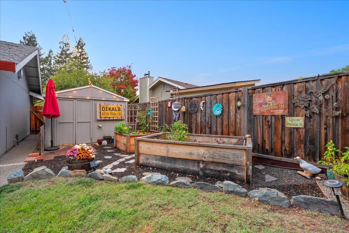 Detail Gallery Image 33 of 46 For 128 Mesquite Ct, Folsom,  CA 95630 - 3 Beds | 2 Baths