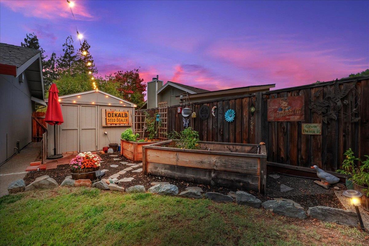 Detail Gallery Image 39 of 46 For 128 Mesquite Ct, Folsom,  CA 95630 - 3 Beds | 2 Baths