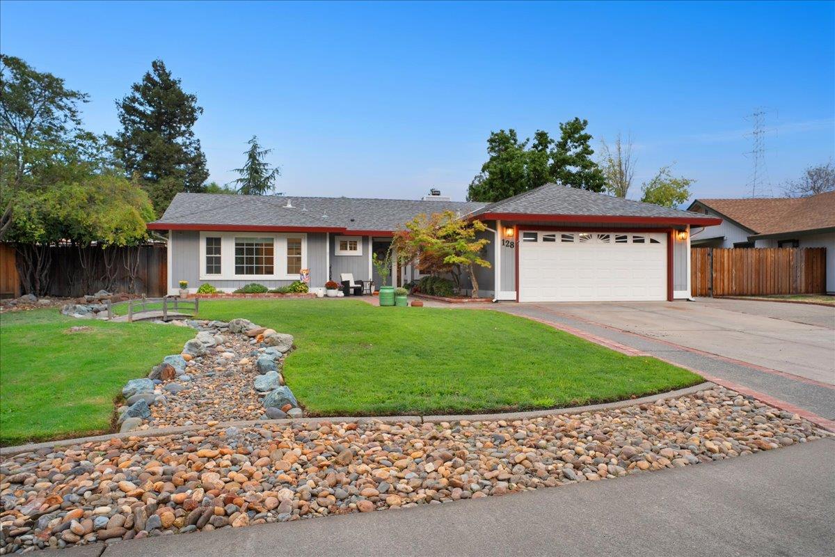 Detail Gallery Image 42 of 46 For 128 Mesquite Ct, Folsom,  CA 95630 - 3 Beds | 2 Baths