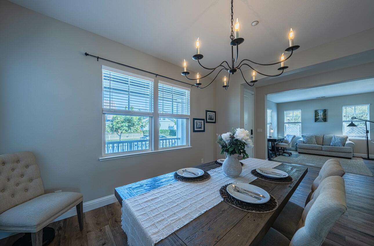 Detail Gallery Image 11 of 48 For 119 Third St, Spreckels,  CA 93962 - 4 Beds | 2/1 Baths