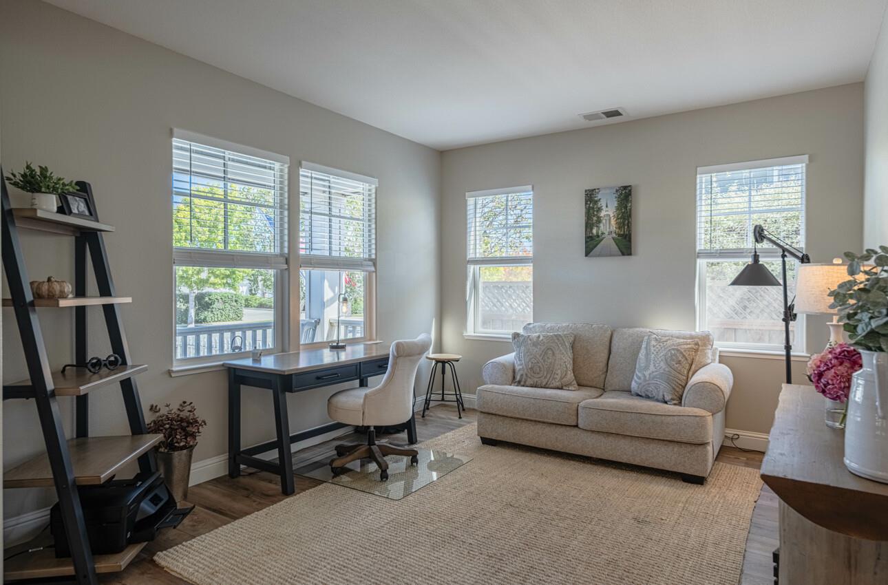 Detail Gallery Image 7 of 48 For 119 Third St, Spreckels,  CA 93962 - 4 Beds | 2/1 Baths